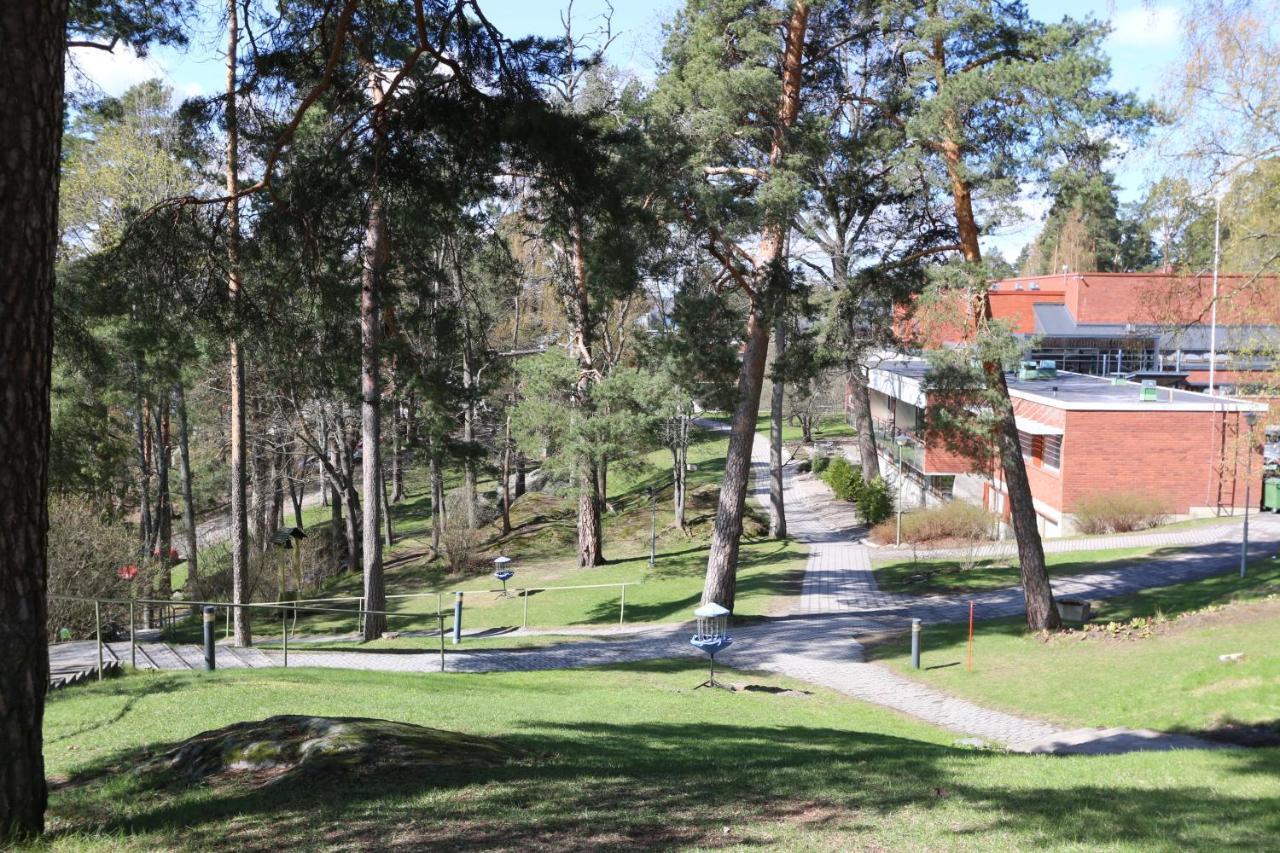Varala Sports & Nature Hotel Tampere Extérieur photo