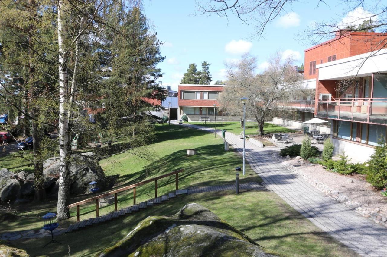 Varala Sports & Nature Hotel Tampere Extérieur photo